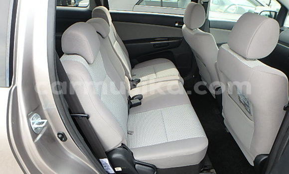 Acheter Occasion Voiture Toyota Wish Gris à Beitbridge, Matabeleland South Acheter Occasion Voiture Toyota Wish Gris à Beitbridge, Matabeleland South