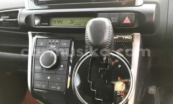Buy Used Toyota Wish Other Car in Beitbridge in Matabeleland South Buy Used Toyota Wish Other Car in Beitbridge in Matabeleland South
