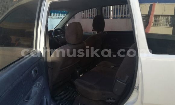 Acheter Occasion Voiture Toyota Avanza Blanc à Beitbridge, Matabeleland South Acheter Occasion Voiture Toyota Avanza Blanc à Beitbridge, Matabeleland South