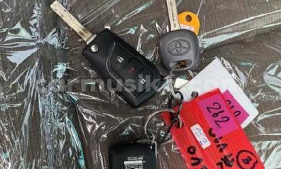 Nunua Ilio tumika Toyota Hilux Nyeupe Gari ndani ya Beitbridge nchini Matabeleland Kusini Nunua Ilio tumika Toyota Hilux Nyeupe Gari ndani ya Beitbridge nchini Matabeleland Kusini