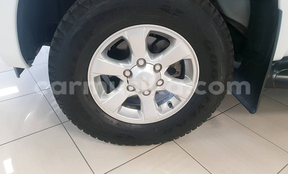 Acheter Occasion Voiture Isuzu KB Blanc à Harare, Harare Acheter Occasion Voiture Isuzu KB Blanc à Harare, Harare