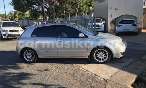 Acheter Occasion Voiture Toyota Runx Gris à Harare, Harare Acheter Occasion Voiture Toyota Runx Gris à Harare, Harare