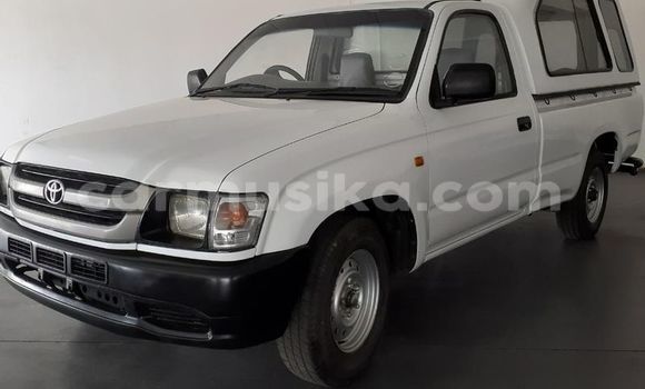 Buy Used Toyota Hilux White Car in Harare in Harare Buy Used Toyota Hilux White Car in Harare in Harare