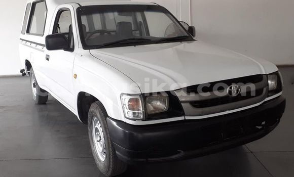 Buy Used Toyota Hilux White Car in Harare in Harare Buy Used Toyota Hilux White Car in Harare in Harare
