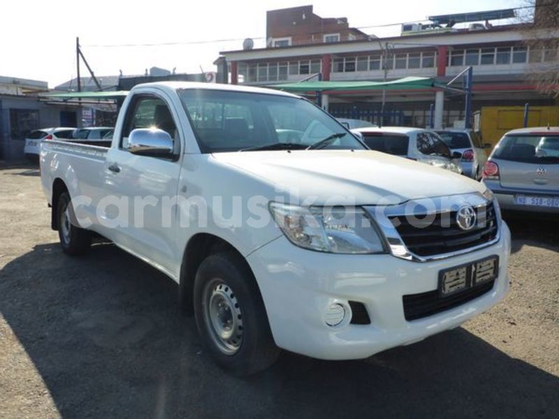 Big with watermark toyota hilux matabeleland south beitbridge 21453