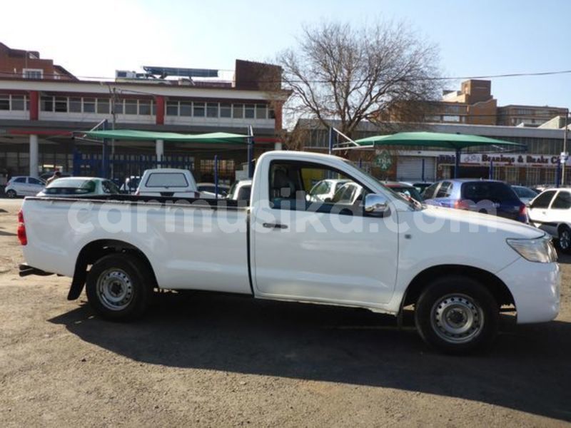 Big with watermark toyota hilux matabeleland south beitbridge 21453