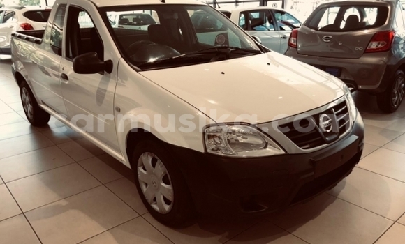 Buy Used Nissan NV200 White Car in Beitbridge in Matabeleland South Buy Used Nissan NV200 White Car in Beitbridge in Matabeleland South