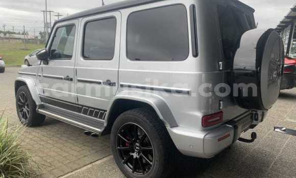 Tenga Tsaru Mercedes‒Benz GL–Class Sirivha Mota in Beitbridge in Matabeleland South Tenga Tsaru Mercedes‒Benz GL–Class Sirivha Mota in Beitbridge in Matabeleland South