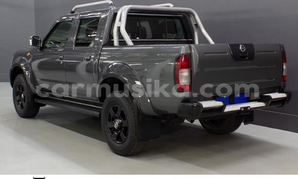Buy Used Nissan NP 300 Black Car in Beitbridge in Matabeleland South Buy Used Nissan NP 300 Black Car in Beitbridge in Matabeleland South