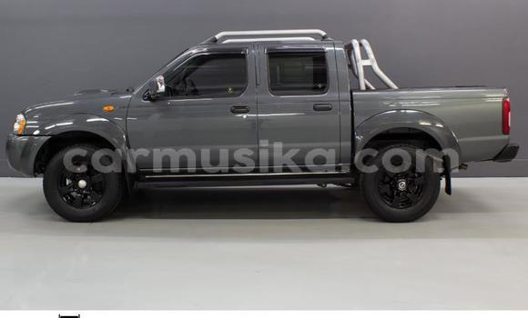 Buy Used Nissan NP 300 Black Car in Beitbridge in Matabeleland South Buy Used Nissan NP 300 Black Car in Beitbridge in Matabeleland South