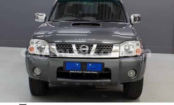 Buy Used Nissan NP 300 Black Car in Beitbridge in Matabeleland South Buy Used Nissan NP 300 Black Car in Beitbridge in Matabeleland South