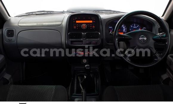 Buy Used Nissan NP 300 Black Car in Beitbridge in Matabeleland South Buy Used Nissan NP 300 Black Car in Beitbridge in Matabeleland South