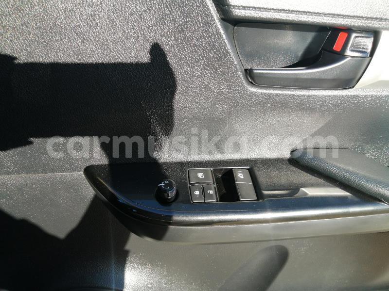 Big with watermark toyota hilux matabeleland south beitbridge 21477