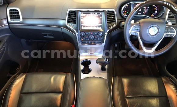 Acheter Occasion Voiture Jeep Grand Cherokee Rouge à Beitbridge, Matabeleland South Acheter Occasion Voiture Jeep Grand Cherokee Rouge à Beitbridge, Matabeleland South