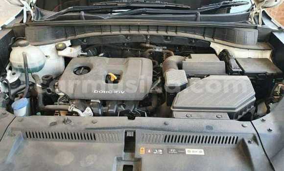 Acheter Occasion Voiture Hyundai Tucson Blanc à Beitbridge, Matabeleland South Acheter Occasion Voiture Hyundai Tucson Blanc à Beitbridge, Matabeleland South