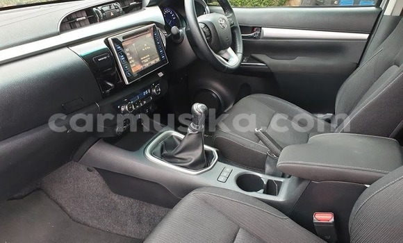 Buy Used Toyota Hilux Other Car in Beitbridge in Matabeleland South Buy Used Toyota Hilux Other Car in Beitbridge in Matabeleland South