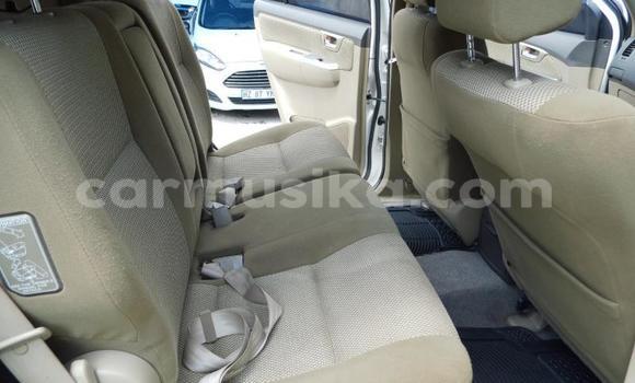 Acheter Occasion Voiture Toyota Fortuner Blanc à Beitbridge, Matabeleland South Acheter Occasion Voiture Toyota Fortuner Blanc à Beitbridge, Matabeleland South