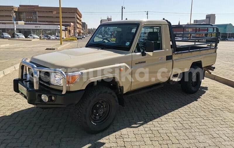 Big with watermark toyota land cruiser matabeleland south beitbridge 21496