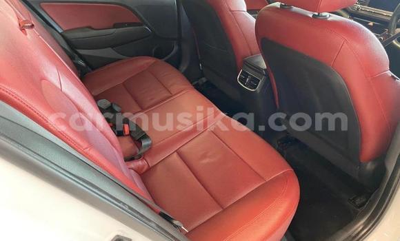 Tenga Tsaru Hyundai Elantra Chena Mota in Glen View in Harare Tenga Tsaru Hyundai Elantra Chena Mota in Glen View in Harare