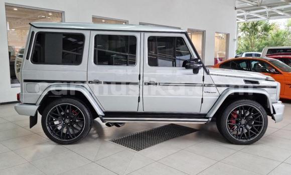 Nunua Ilio tumika Mercedes‒Benz G-klasse AMG Fedha Gari ndani ya Beitbridge nchini Matabeleland Kusini Nunua Ilio tumika Mercedes‒Benz G-klasse AMG Fedha Gari ndani ya Beitbridge nchini Matabeleland Kusini