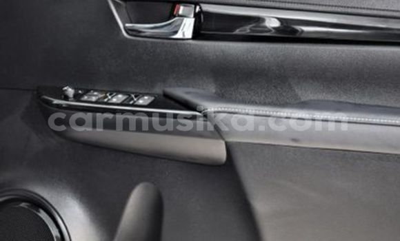 Tenga Tsaru Toyota Hilux Zvimwe Mota in Beitbridge in Matabeleland South Tenga Tsaru Toyota Hilux Zvimwe Mota in Beitbridge in Matabeleland South