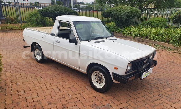 Buy Used Nissan Datsun White Car in Beitbridge in Matabeleland South Buy Used Nissan Datsun White Car in Beitbridge in Matabeleland South