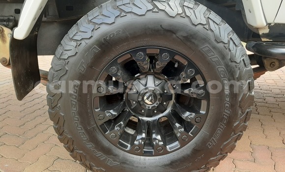 Buy Used Toyota Land Cruiser White Car in Beitbridge in Matabeleland South Buy Used Toyota Land Cruiser White Car in Beitbridge in Matabeleland South