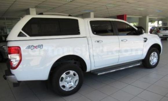 Buy Used Ford Ranger White Car in Beitbridge in Matabeleland South