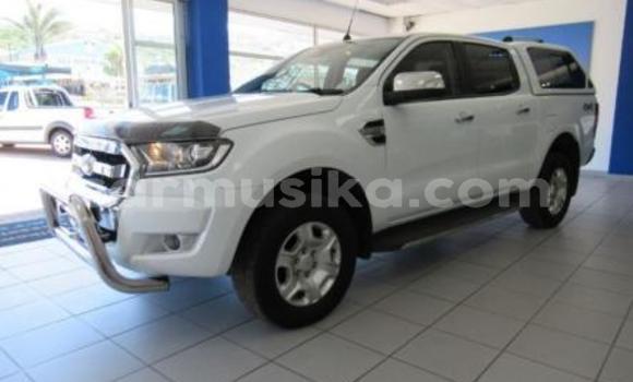 Buy Used Ford Ranger White Car in Beitbridge in Matabeleland South Buy Used Ford Ranger White Car in Beitbridge in Matabeleland South