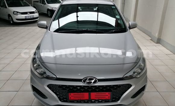 Buy Used Hyundai i20 Silver Car in Beitbridge in Matabeleland South Buy Used Hyundai i20 Silver Car in Beitbridge in Matabeleland South