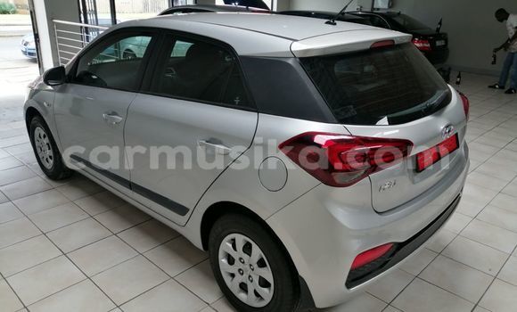 Buy Used Hyundai i20 Silver Car in Beitbridge in Matabeleland South Buy Used Hyundai i20 Silver Car in Beitbridge in Matabeleland South