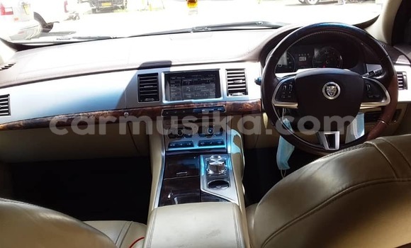 Nunua Ilio tumika Jaguar XF Nyingine Gari ndani ya Harare nchini Harare Nunua Ilio tumika Jaguar XF Nyingine Gari ndani ya Harare nchini Harare