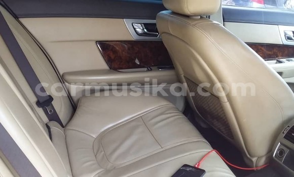 Nunua Ilio tumika Jaguar XF Nyingine Gari ndani ya Harare nchini Harare Nunua Ilio tumika Jaguar XF Nyingine Gari ndani ya Harare nchini Harare