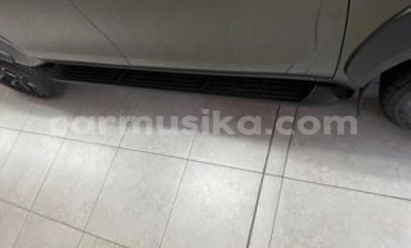 Acheter Occasion Voiture Toyota Hilux Gris à Beitbridge, Matabeleland South Acheter Occasion Voiture Toyota Hilux Gris à Beitbridge, Matabeleland South