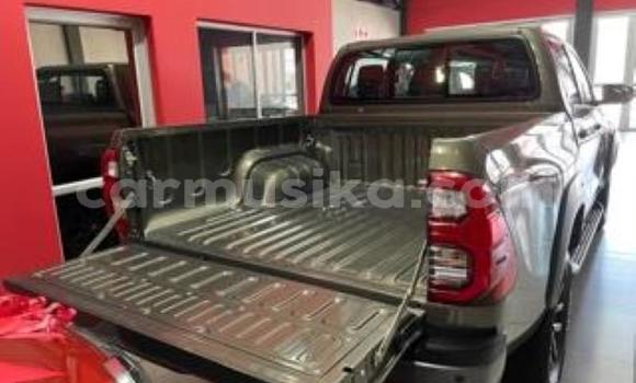 Acheter Occasion Voiture Toyota Hilux Gris à Beitbridge, Matabeleland South Acheter Occasion Voiture Toyota Hilux Gris à Beitbridge, Matabeleland South
