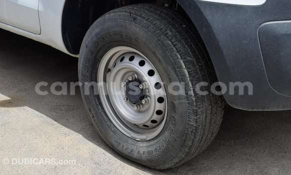 Acheter Import Voiture Ford Ranger Blanc à Import - Dubai, Harare Acheter Import Voiture Ford Ranger Blanc à Import - Dubai, Harare