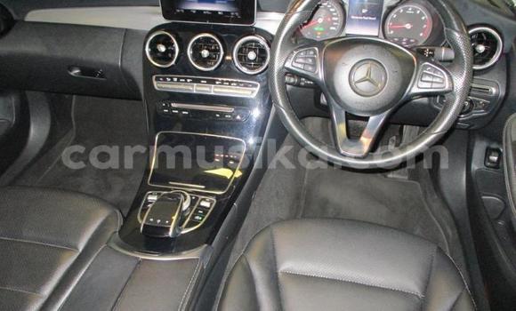 Nunua Ilio tumika Mercedes‒Benz C–Class Fedha Gari ndani ya Beitbridge nchini Matabeleland Kusini Nunua Ilio tumika Mercedes‒Benz C–Class Fedha Gari ndani ya Beitbridge nchini Matabeleland Kusini