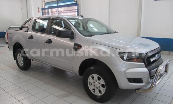 Nunua Ilio tumika FORD MUSTANG Fedha Gari ndani ya Beitbridge nchini Matabeleland Kusini