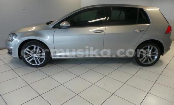 Nunua Ilio tumika Volkswagen Golf Fedha Gari ndani ya Beitbridge nchini Matabeleland Kusini Nunua Ilio tumika Volkswagen Golf Fedha Gari ndani ya Beitbridge nchini Matabeleland Kusini