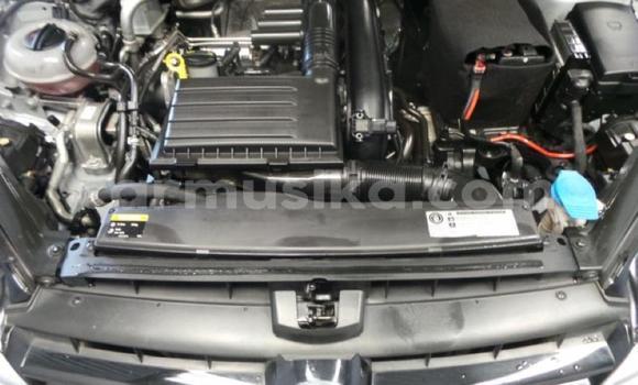 Nunua Ilio tumika Volkswagen Golf Fedha Gari ndani ya Beitbridge nchini Matabeleland Kusini Nunua Ilio tumika Volkswagen Golf Fedha Gari ndani ya Beitbridge nchini Matabeleland Kusini