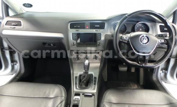 Nunua Ilio tumika Volkswagen Golf Fedha Gari ndani ya Beitbridge nchini Matabeleland Kusini Nunua Ilio tumika Volkswagen Golf Fedha Gari ndani ya Beitbridge nchini Matabeleland Kusini