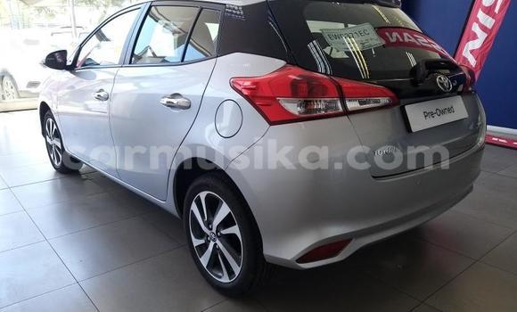 Buy Used Toyota Yaris Silver Car in Beitbridge in Matabeleland South