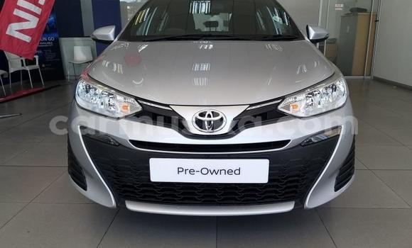 Acheter Occasion Voiture Toyota Yaris Gris à Beitbridge, Matabeleland South Acheter Occasion Voiture Toyota Yaris Gris à Beitbridge, Matabeleland South