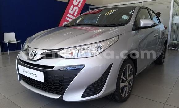 Acheter Occasion Voiture Toyota Yaris Gris à Beitbridge, Matabeleland South Acheter Occasion Voiture Toyota Yaris Gris à Beitbridge, Matabeleland South