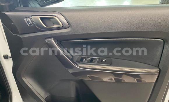 Tenga Tsaru FORD MUSTANG Chena Mota in Beitbridge in Matabeleland South Tenga Tsaru FORD MUSTANG Chena Mota in Beitbridge in Matabeleland South