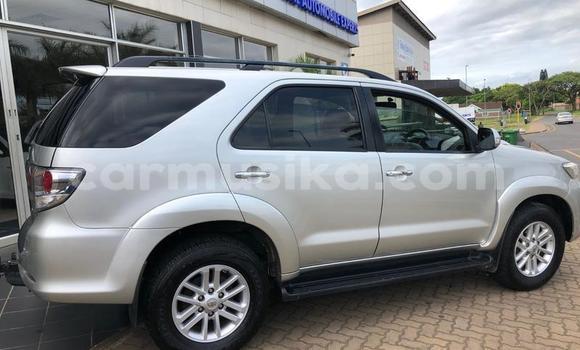 Buy Used Toyota Fortuner Silver Car in Beitbridge in Matabeleland South Buy Used Toyota Fortuner Silver Car in Beitbridge in Matabeleland South