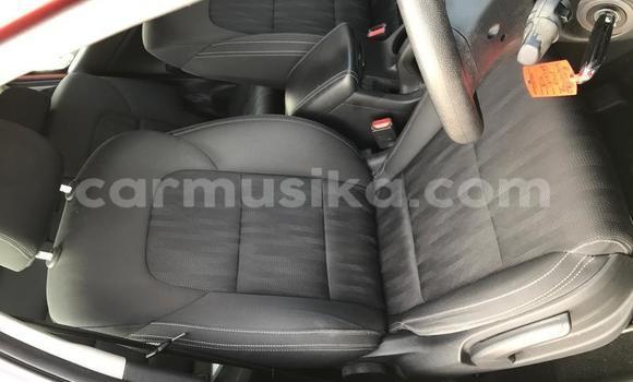 Acheter Occasion Voiture Kia Sportage Rouge à Beitbridge, Matabeleland South Acheter Occasion Voiture Kia Sportage Rouge à Beitbridge, Matabeleland South