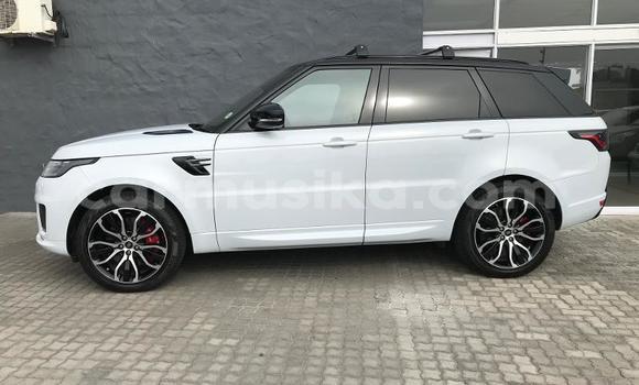 Acheter Occasion Voiture Range Rover Range Rover Blanc à Beitbridge, Matabeleland South Acheter Occasion Voiture Range Rover Range Rover Blanc à Beitbridge, Matabeleland South