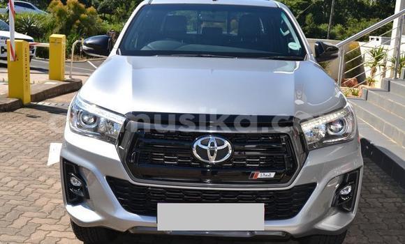 Buy Used Toyota Hilux Silver Car in Beitbridge in Matabeleland South Buy Used Toyota Hilux Silver Car in Beitbridge in Matabeleland South