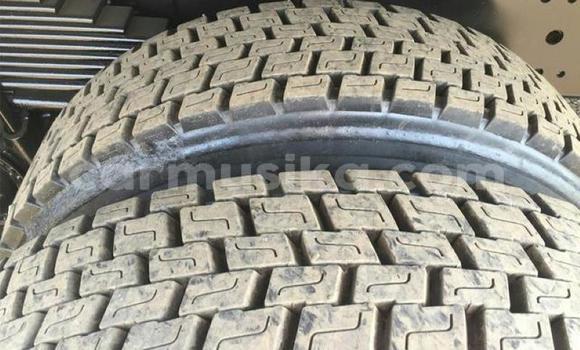 Buy Used Hino 300 Series White Truck in Beitbridge in Matabeleland South Buy Used Hino 300 Series White Truck in Beitbridge in Matabeleland South